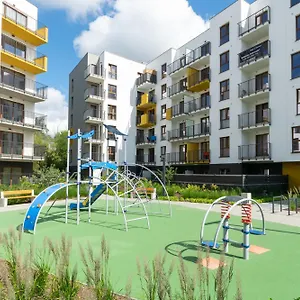 Platinum , Varsovia Polonia